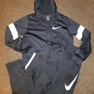 Nike - Big Boys Large Track Suit